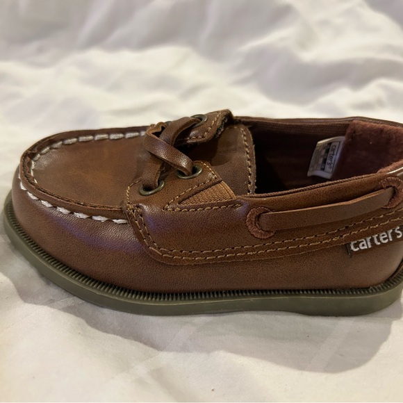 Carters loafers slip on and off - Picture 4 of 8